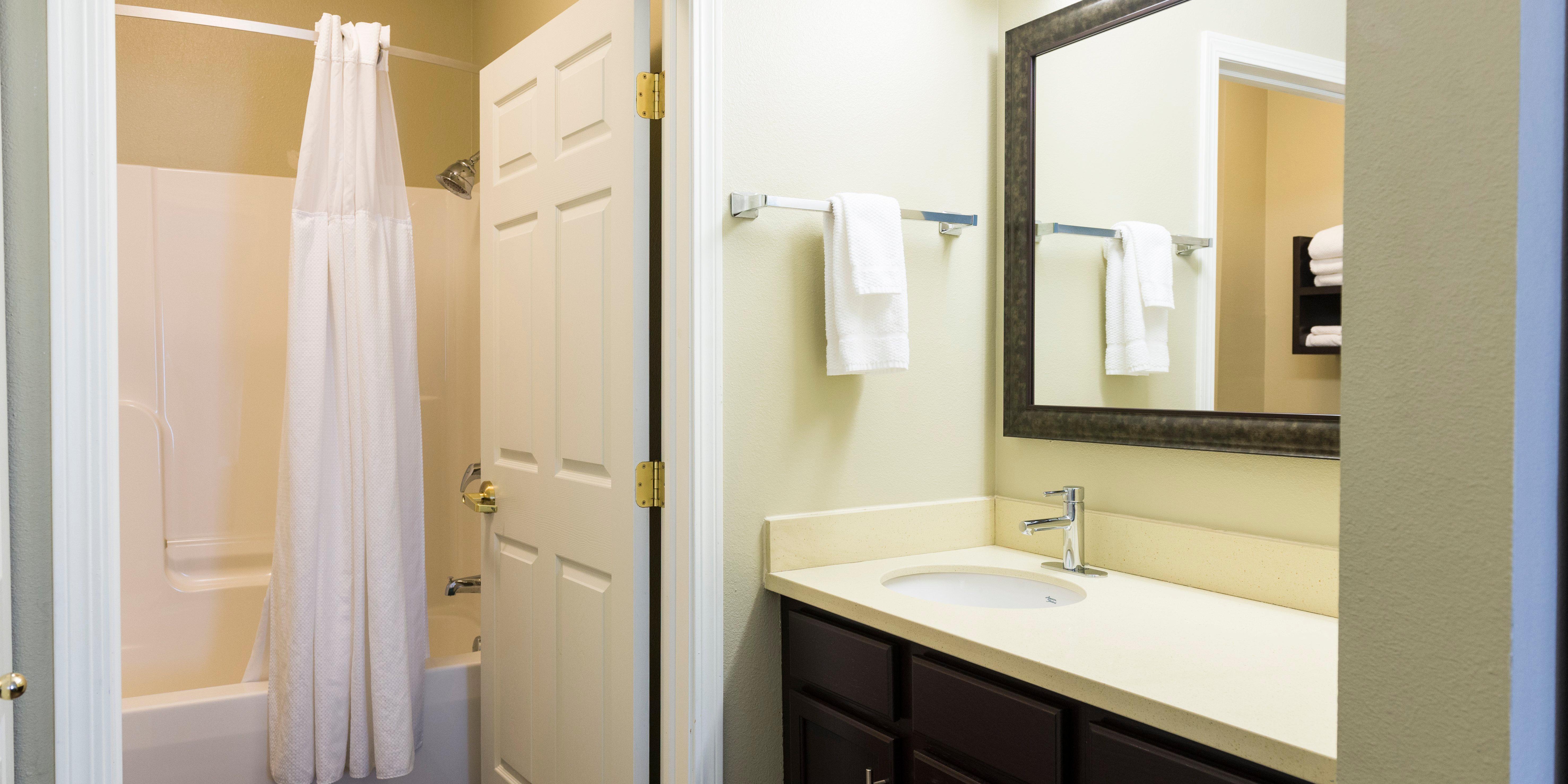 Staybridge Suites Fargo By Ihg Экстерьер фото